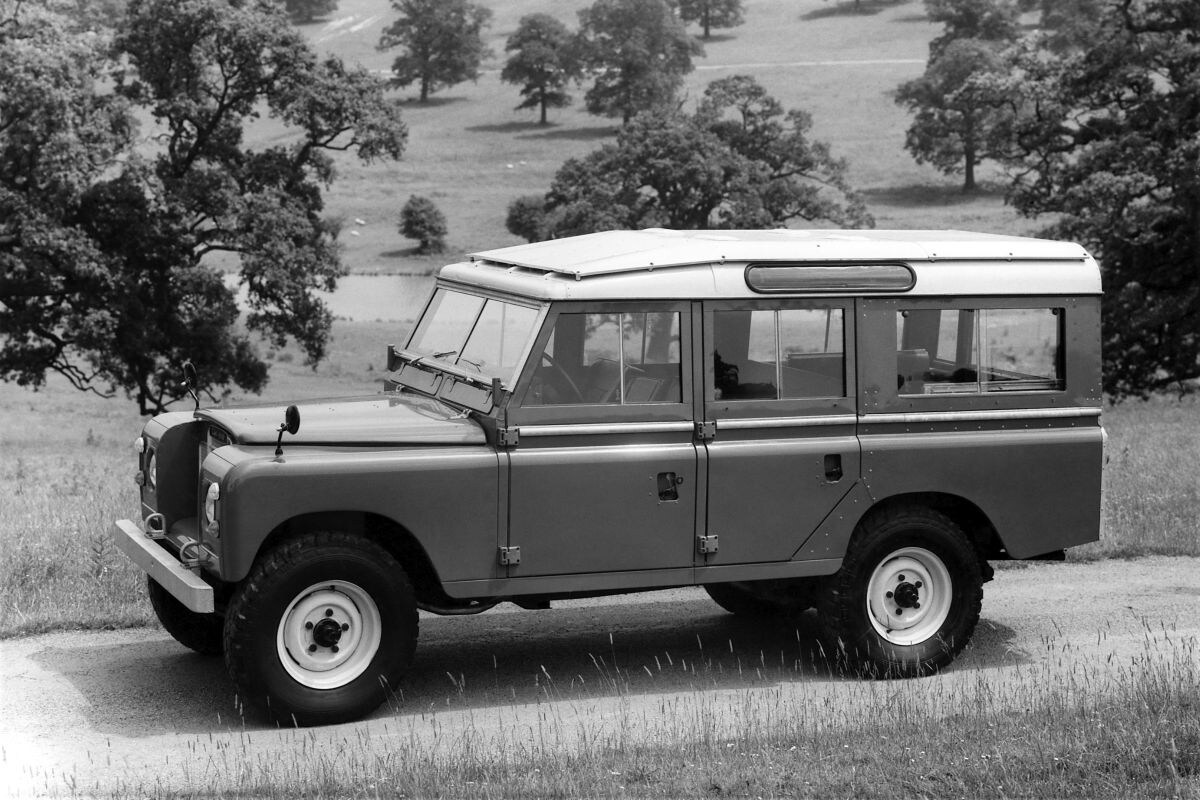 Land Rover 109