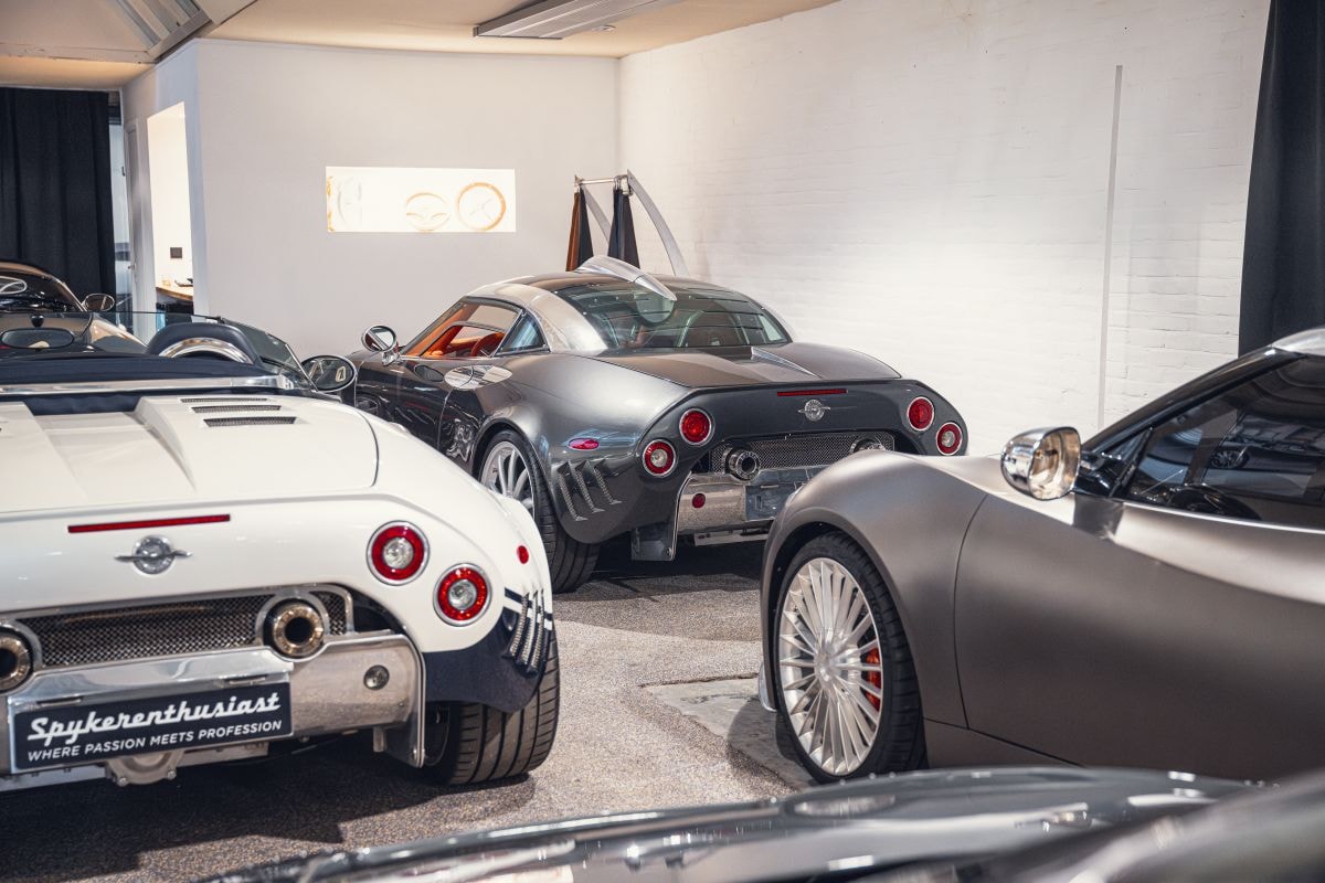 Spyker Enthousiast, bedrijf dat Spykers rijden houdt