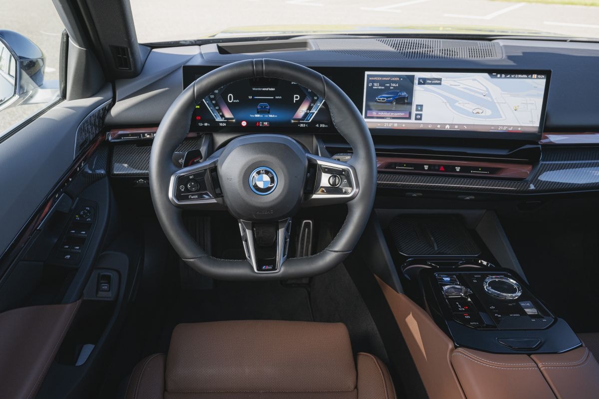 BMW i5 Touring versus Volkswagen ID.7 Tourer dubbeltest