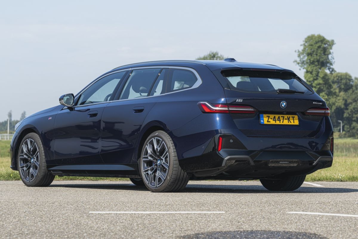 BMW i5 Touring