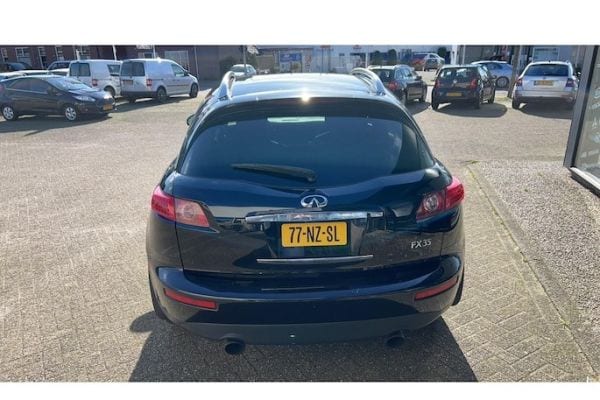 Infiniti FX35