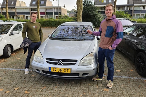 Ruurt kocht de Citroën C5 van de Barrelbrigade: 'Meteen op zoek naar originele wielen'