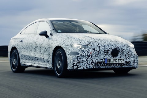 Nieuwe Mercedes-Benz CLA: aalglad op naar 2025