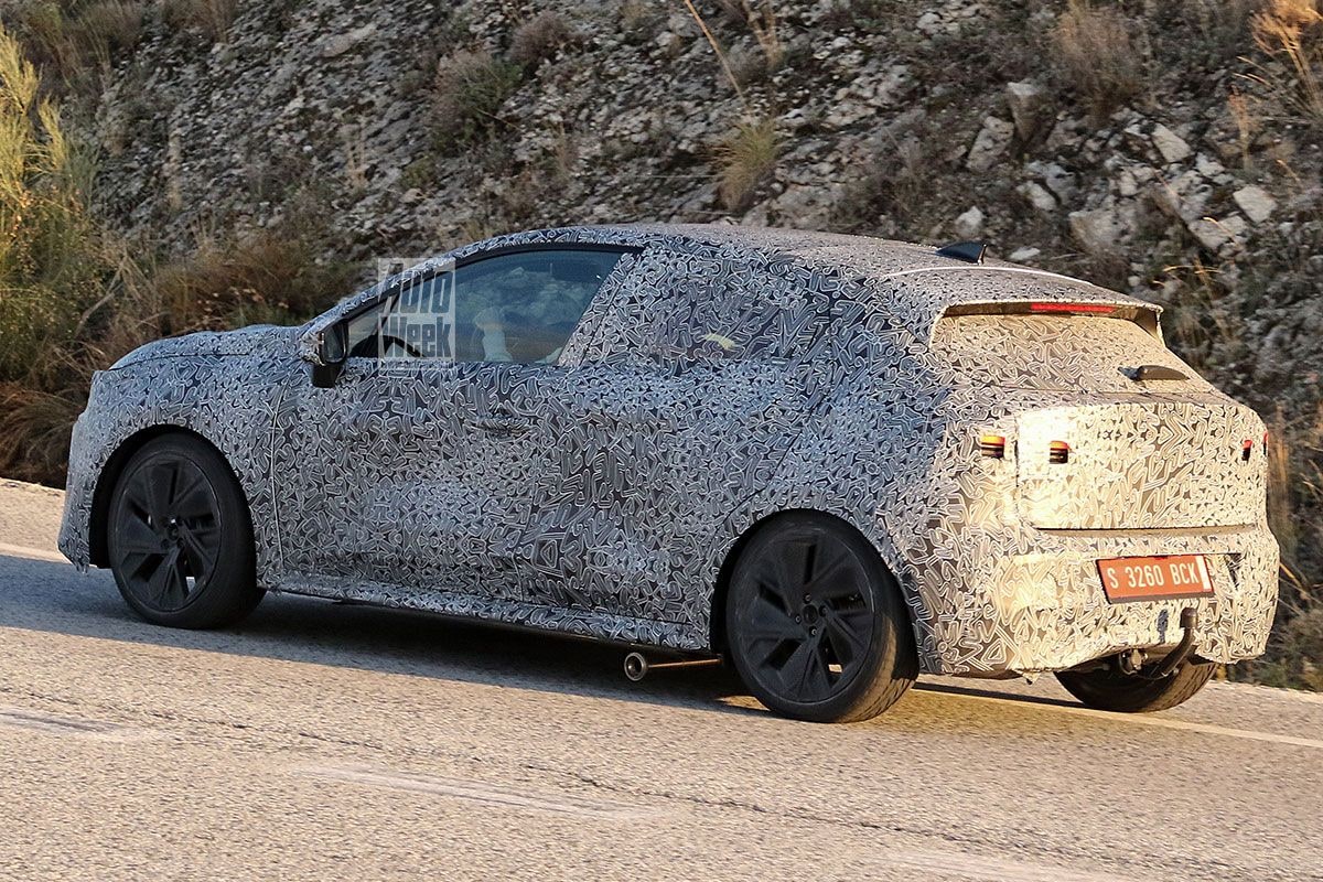 Spyshots Renault Clio