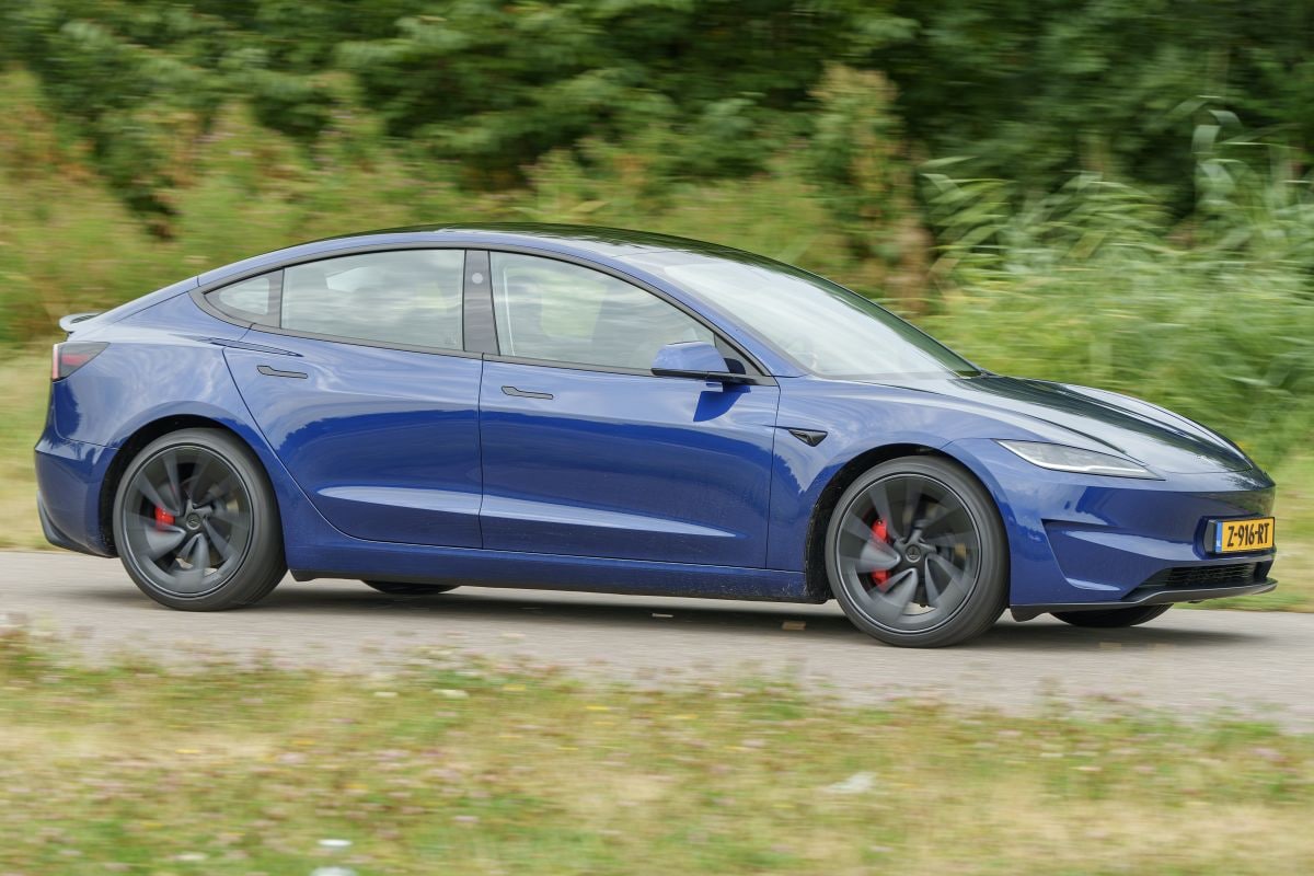 Tesla Model 3 Performance