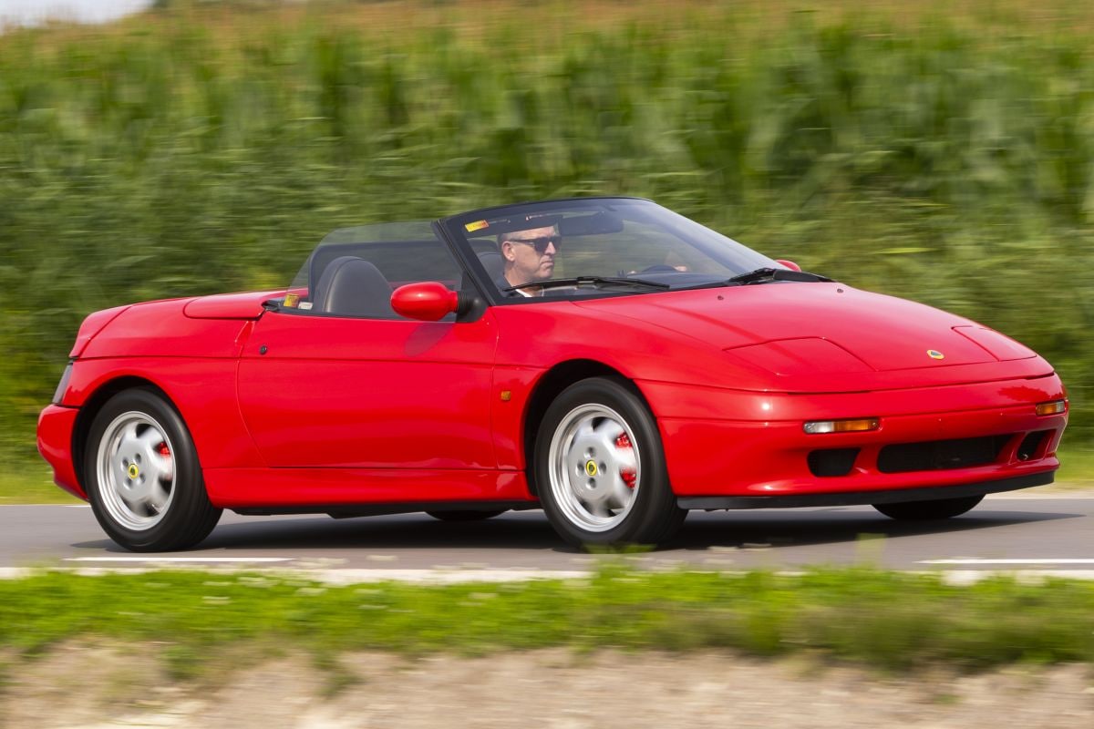 Lotus Elan