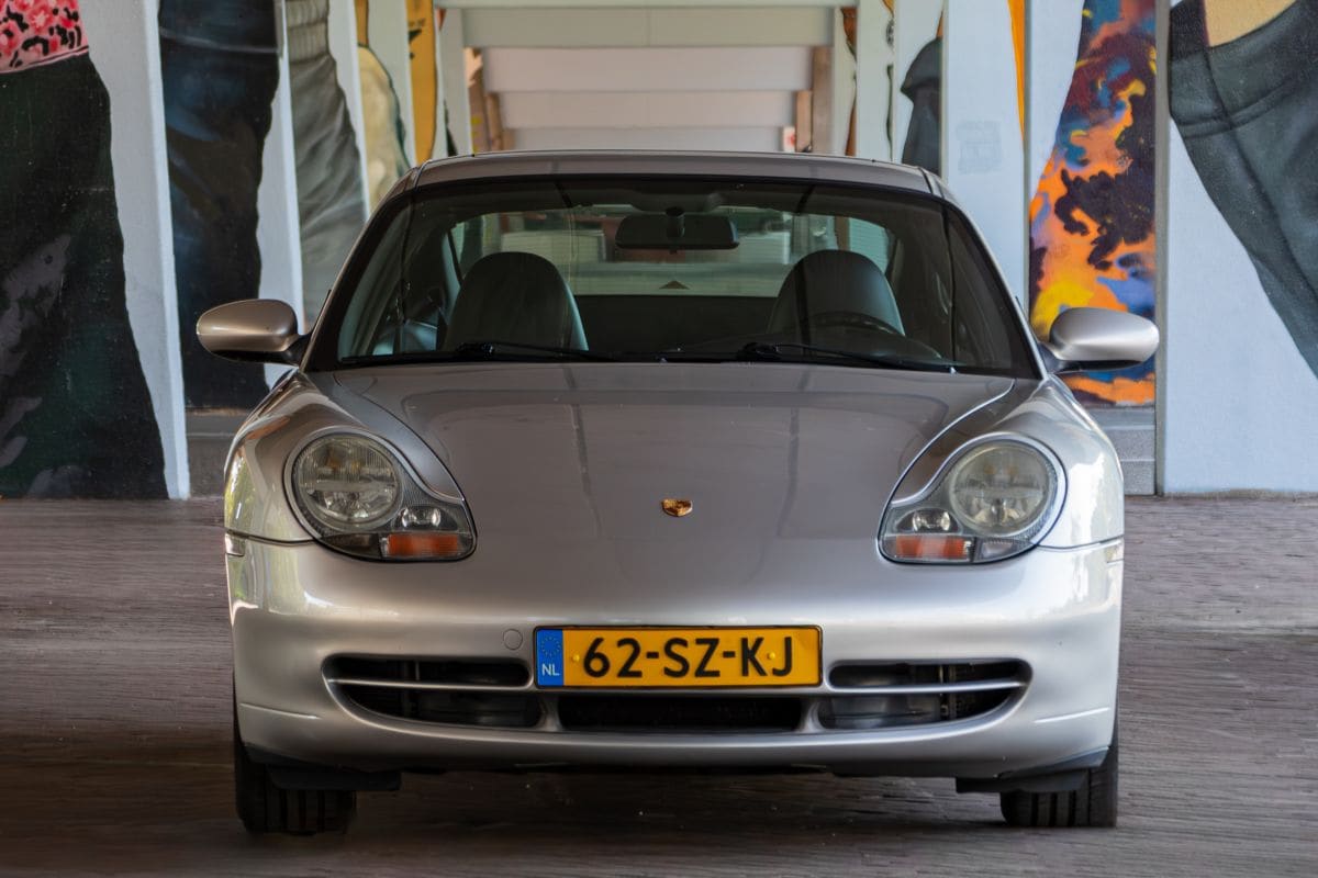 Porsche 911 (996)