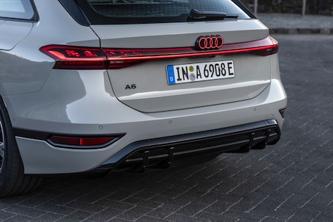 Iedere Audi A6 e-tron heeft voortaan een verlicht logo