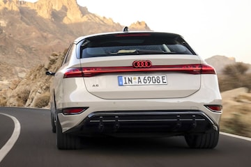 Audi A6 e-tron Avant - rijdend