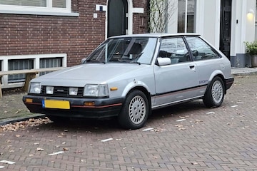 Mazda 323