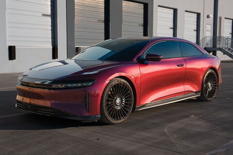 Lucid Air Coupé bestaat om enorme oud-basketballer plaats te bieden