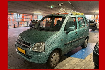 In het Wild - Opel Agila