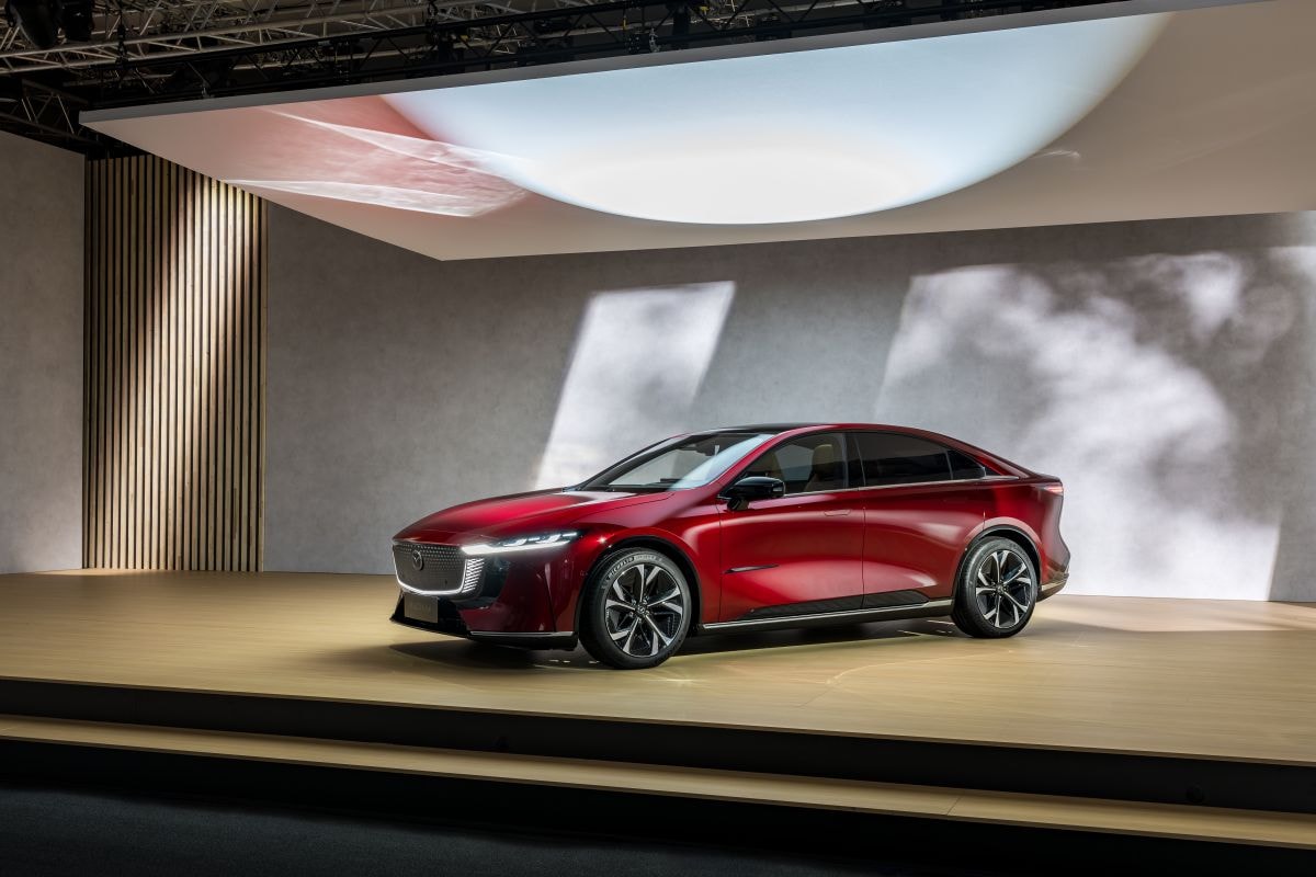 Mazda 6e