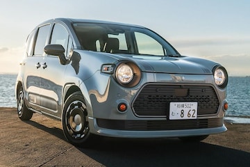 Damd Sienta Stuart 2025