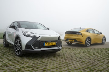 Toyota C-HR vs. Toyota Prius