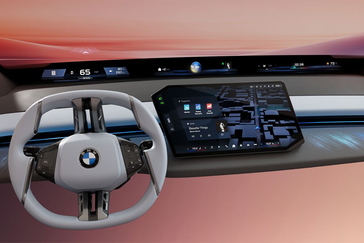 BMW Panoramic iDrive