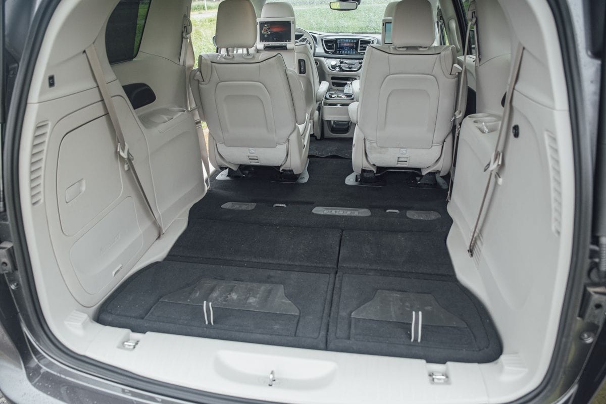 Stow 'n Go Chrysler Pacifica