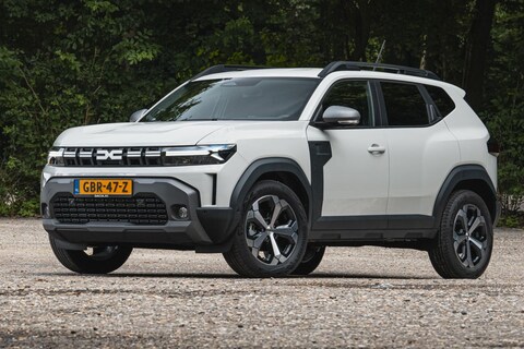 Dacia Duster: sterker en goedkoper!