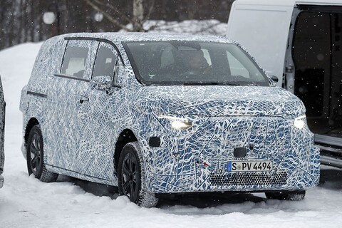 Nieuwe elektrische Mercedes-Benz V-klasse vanuit alle hoeken