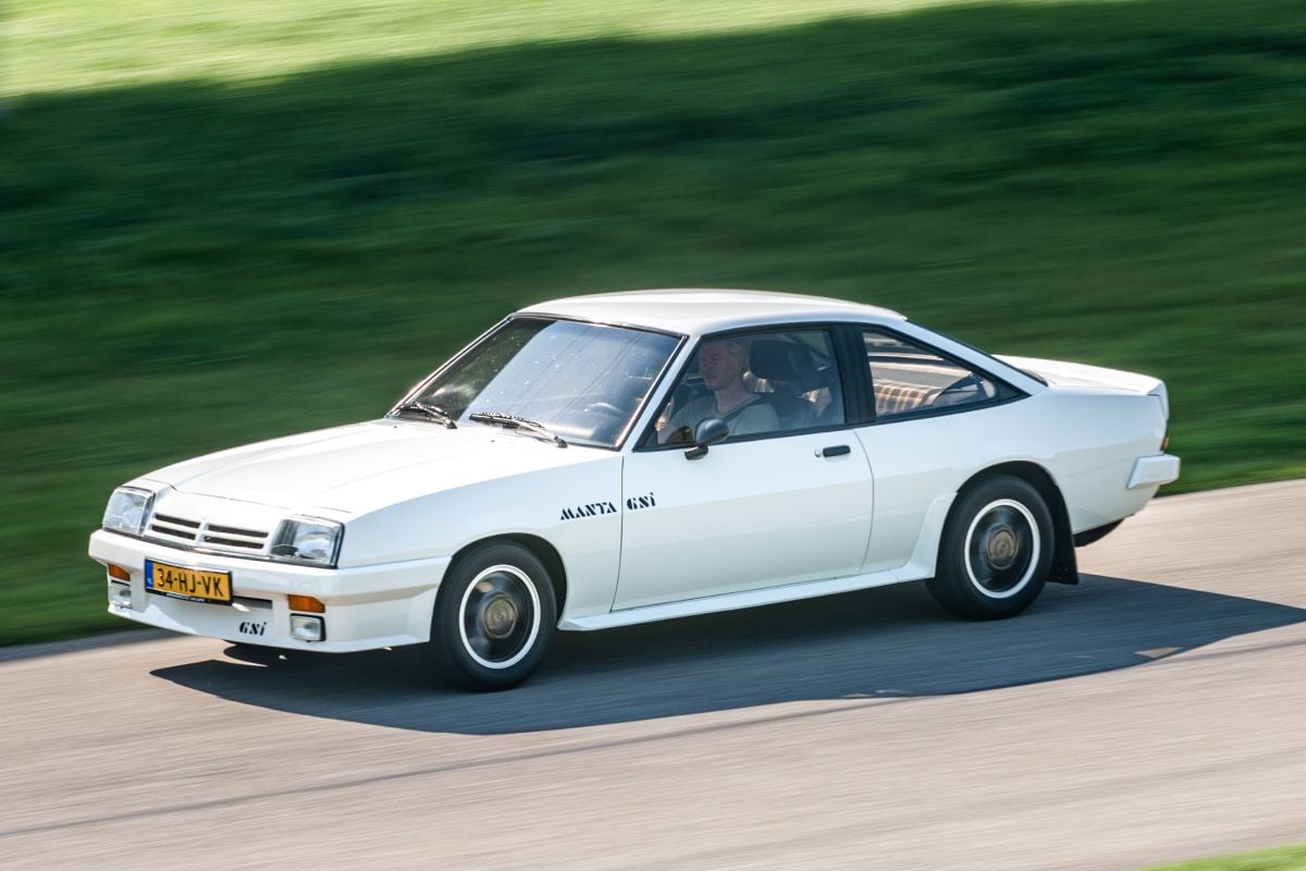 Opel Manta GSi