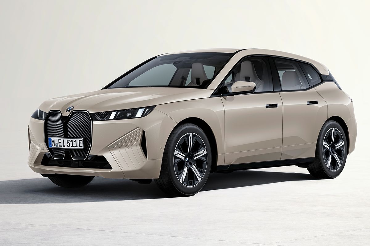 BMW iX
