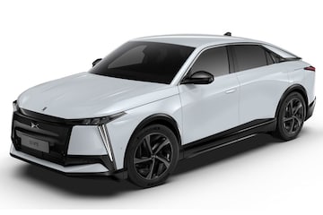 DS N°8 Back to Basics