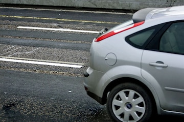 Slecht asfalt gaten scheuren weg (ANP)