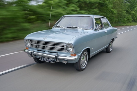 Opel Kadett B (1971) – Klokje Rond Klassiek