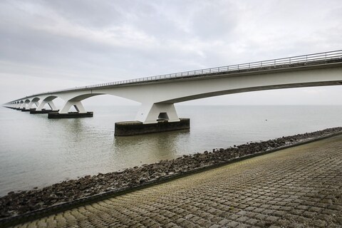 Zeelandbrug blijft altijd bestaan, met of zonder brug of tunnel