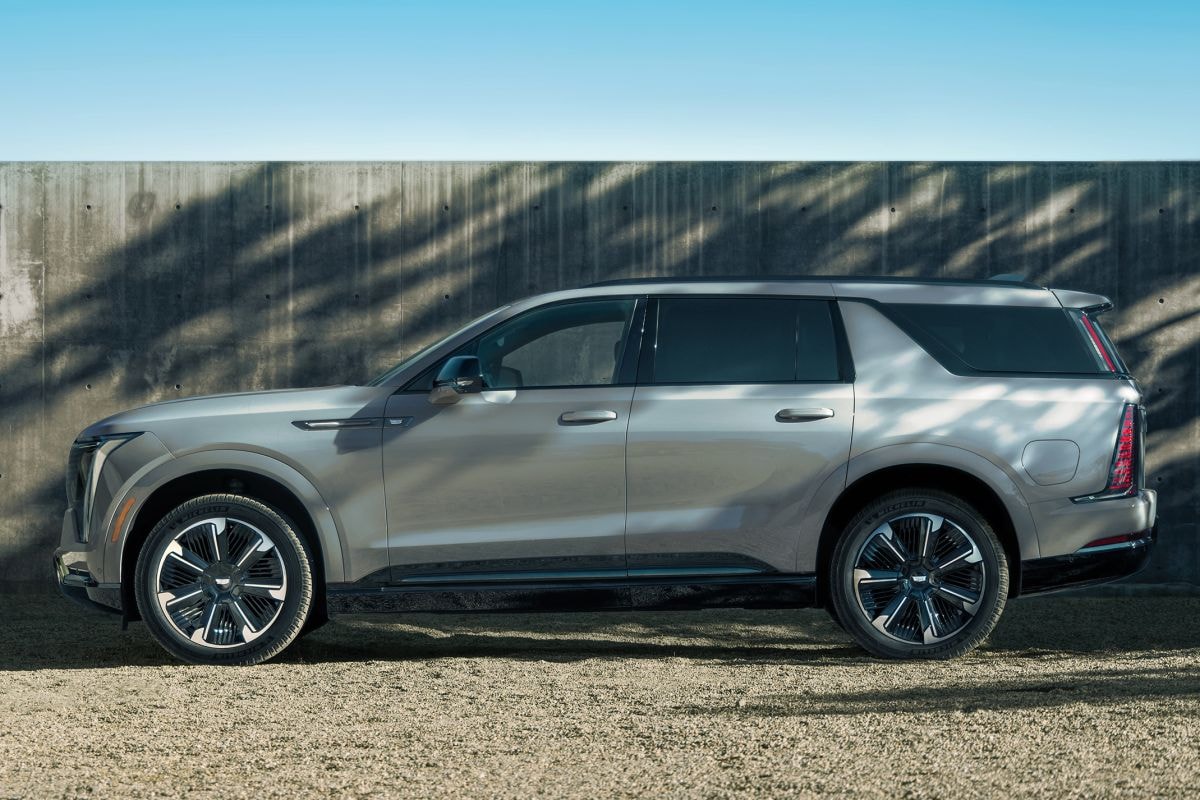 Cadillac Escalade IQL