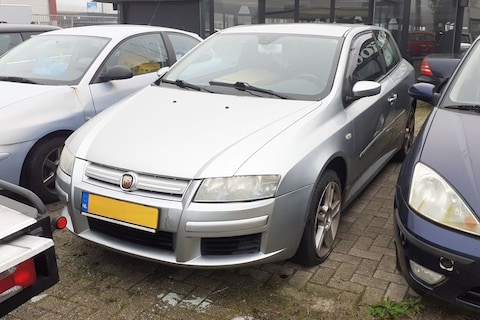 Met deze speciale Fiat Stilo liep het slecht af – In het Wild