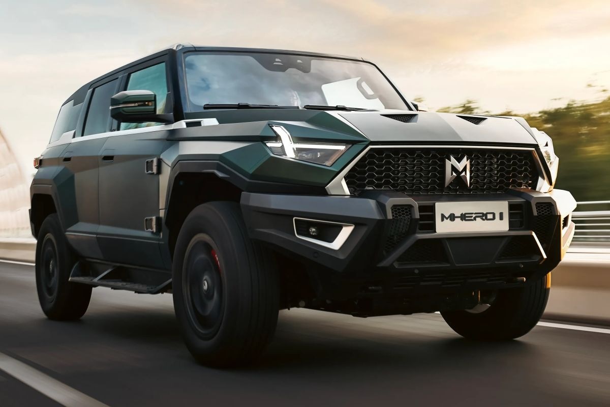 MHero 1