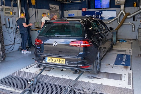 Volkswagen Golf GTE (2016) - Op de rollenbank