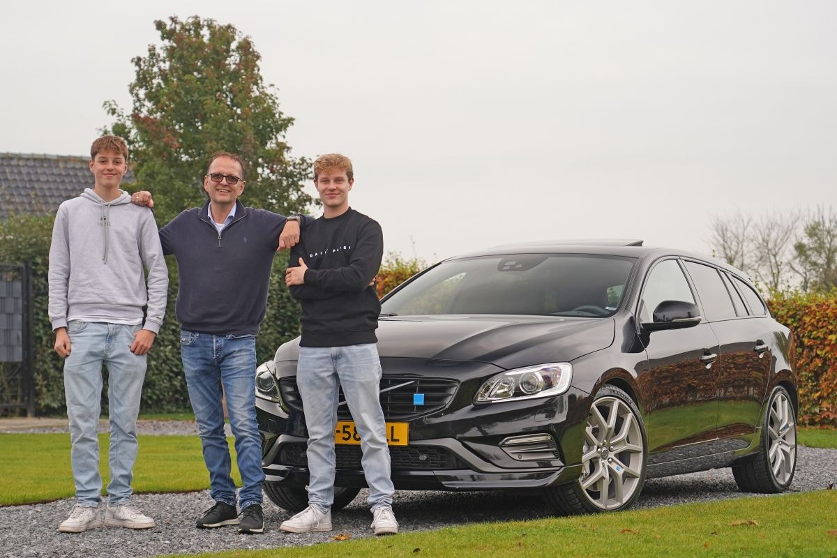 Volvo V60 Polestar Blits Bezit