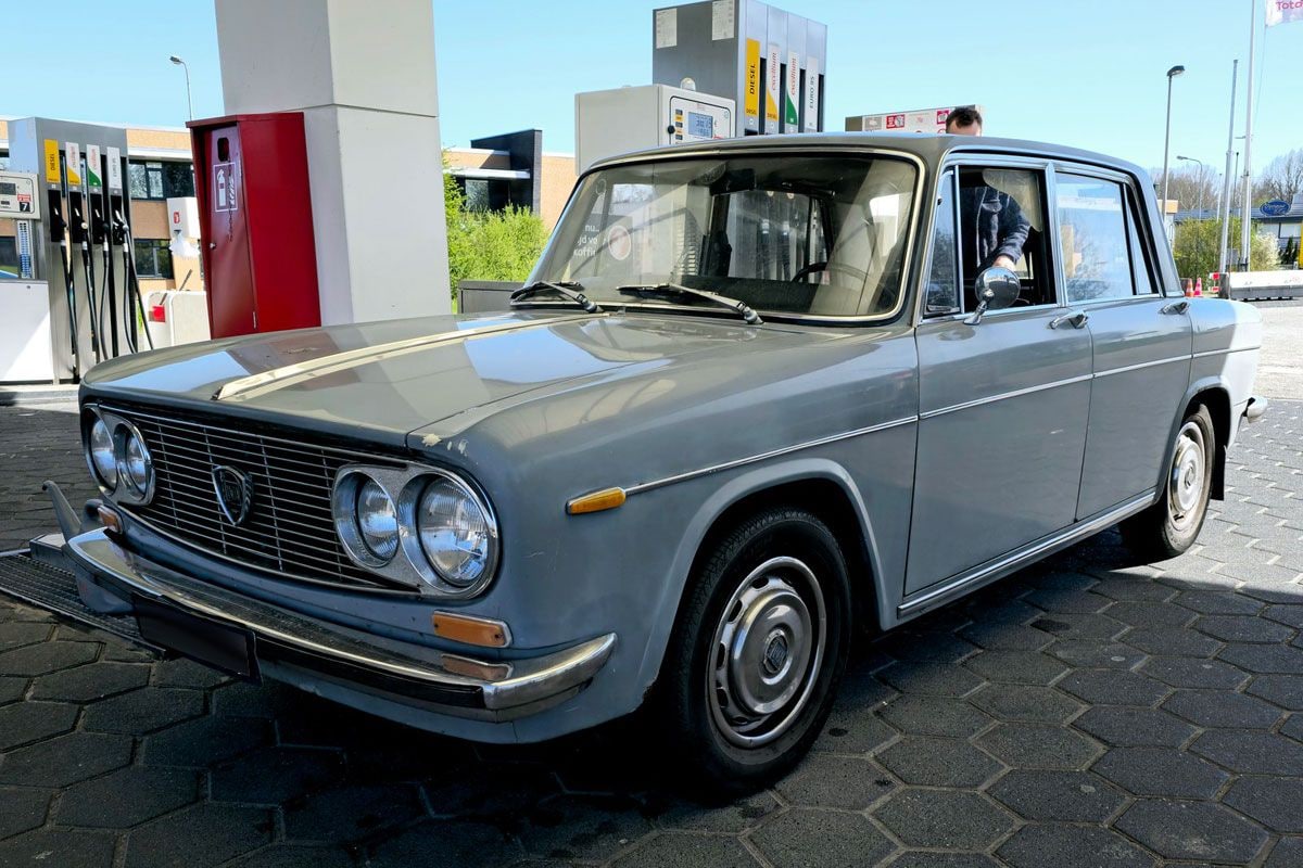 Lancia Fulvia Berlina In het Wild