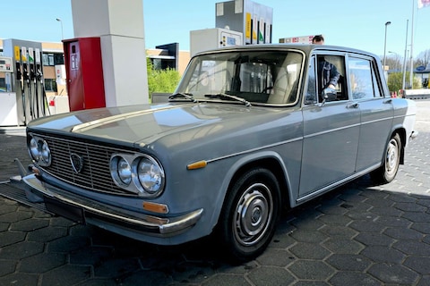 Deze Lancia Fulvia Berlina is geen grijze muis - In het wild