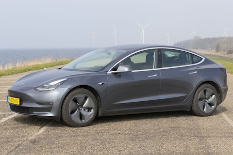 Twee keer zoveel elektrische auto's over de grens verdwenen