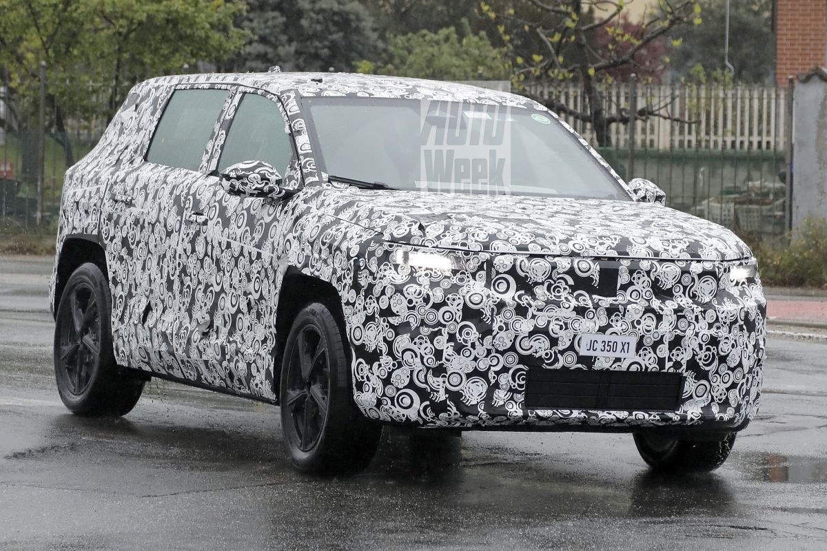 Jeep Compass spyshots