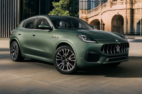Maserati Grecale tegen het licht gehouden, prijzen omlaag