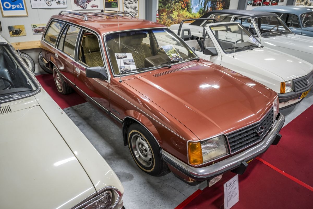 Opel-museum in Tijnje