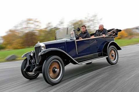 Dit is Jacob, de oudste Volvo, die nog steeds rolt... En dat is toch moeilijk!