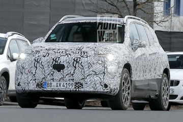 Mercedes-Benz GLB spyshots