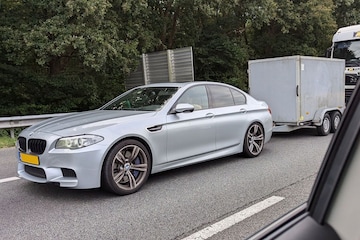 BMW M5 aanhanger