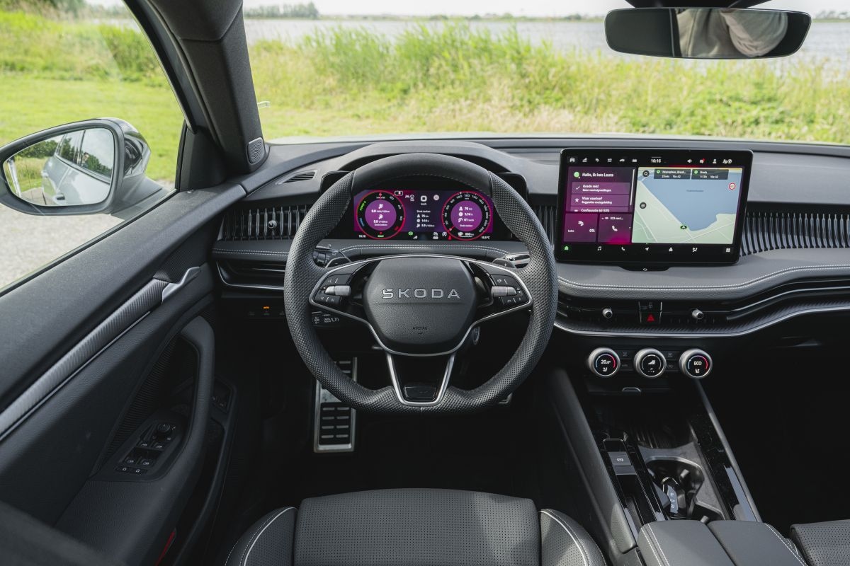 Skoda Superb Combi
