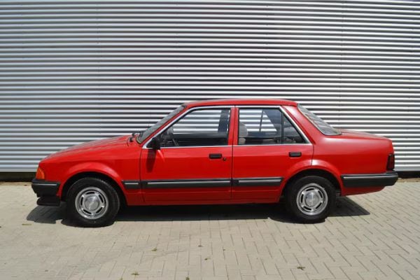 Ford Orion Liefhebber Gezocht