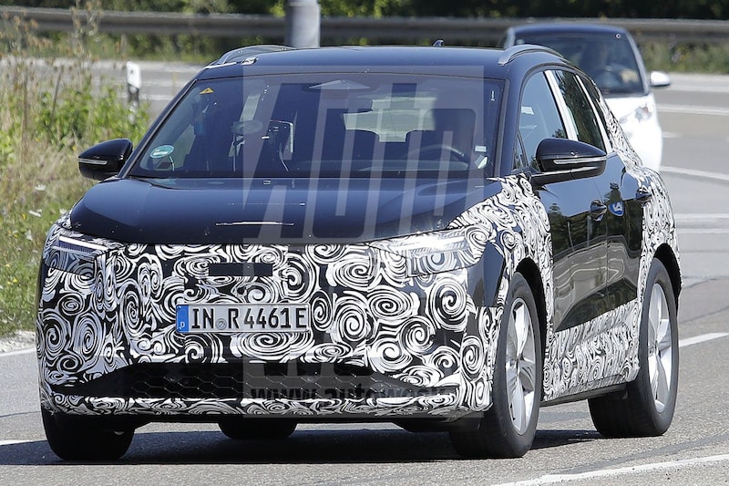 Audi Q4 spyshots facelift