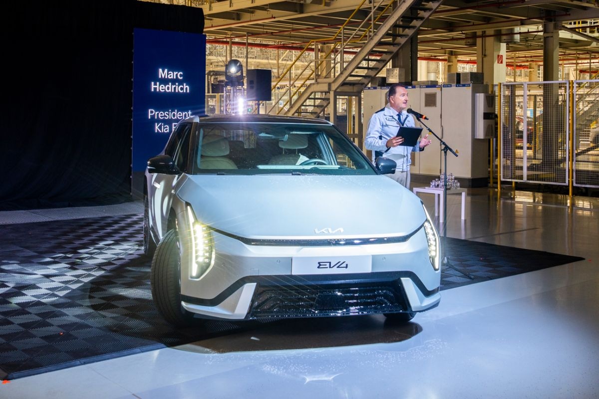 Kia EV4 productiestart