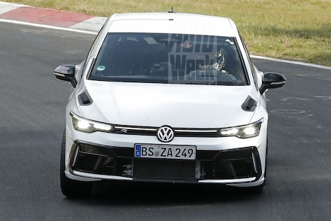 Volkswagen Golf R doet er nog een schepje bovenop