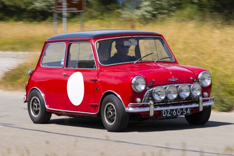 Austin Cooper S - Mini voordat hij Mini heet met eerste versie Paddy's pretpakket