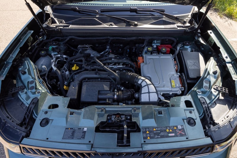 Dacia Bigster Hybrid 155 duurtest